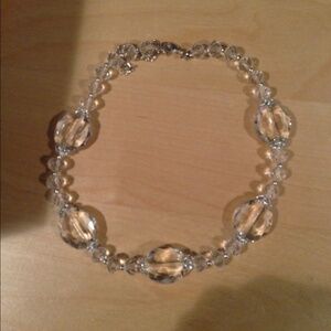 Necklace - clear‎ color